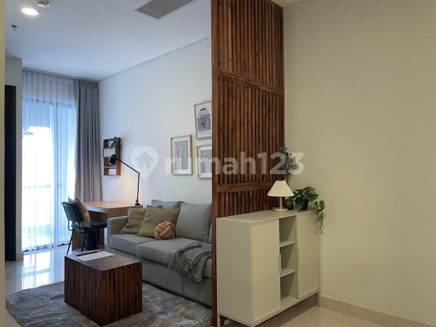 Sewa Apartemen Sudirman Suite 2br Furnished 