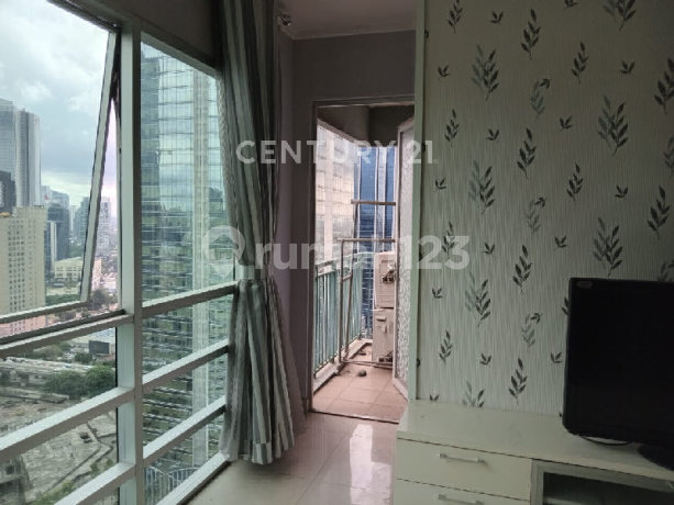 Apartemen 3 BR Di Sahid Sudirman Nice City View