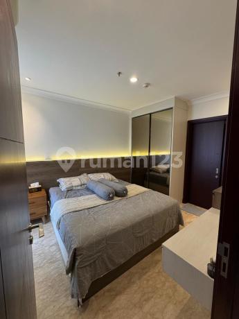Apartemen Cantik Full Furnished 2 Kamar Tidur di Permata Hijau Suites Fasilitas Lengkap Hanya 2,5 Km ke Senayan !