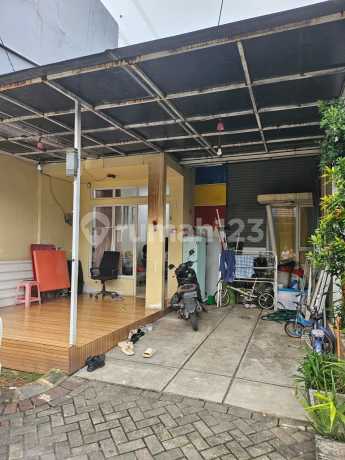 Rumah Bagus 1Lt Siap Huni Strategis di Perumahan Central Karawaci