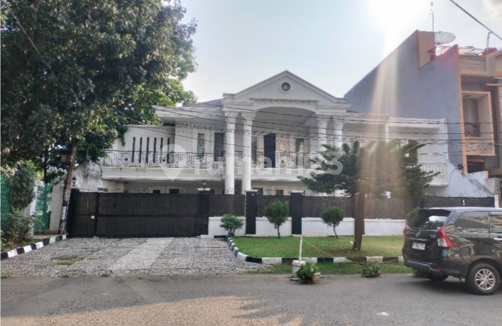 Rumah 2 Lantai dengan Luas Tanah 489 M² di Jantung Kayu Putih, Komplek Bulog - JakTim