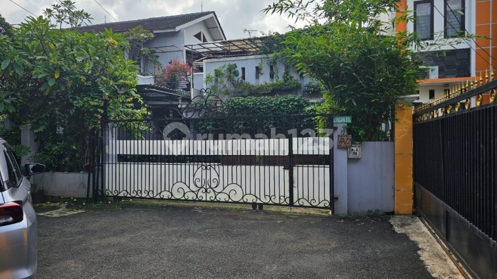 Rumah bagus, SHM, Jalan Palapa Va Pasar Minggu, Jakarta Selatan (harga murah < harga pasar)