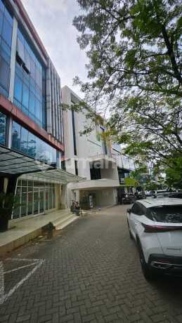 Ruko 4 Lantai di Emerald Avenue Bintaro, Tangsel