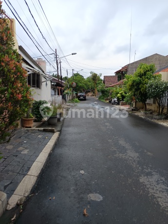 RUMAH SIAP HUNI DI KARANG TENGAH, TANGERANG