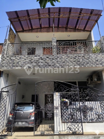 Rumah 2Lantai Siap Huni di Graha Pajajaran Dekat Tol Summarecon Bogor Rumah 2Lantai Siap Huni di Graha Pajajaran Dekat Tol Summarecon Bogor