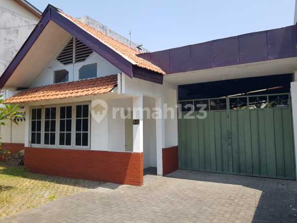Rumah Siap Huni Byk Kost" An Di Sktrnya Hanya Selanhkah Ke Ubaya Rumah Siap Huni Byk Kost" An Di Sktrnya Hanya Selanhkah Ke Ubaya
