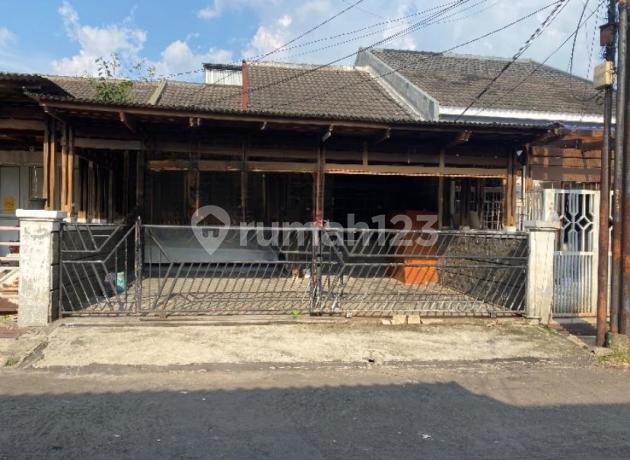 Rumah 1.5 Lantai SHM Jln Kembar Mas Bandung Kota
