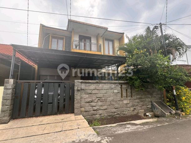 Siapa Cepat Dia Dapat! Rumah Ekslusif Di Lokasi Strategis Siapa Cepat Dia Dapat! Rumah Ekslusif Di Lokasi Strategis