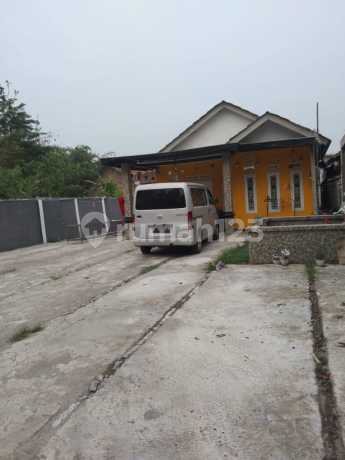 Rumah Halaman Luas Dusun Tungak Jati Karawang Barat Rumah Halaman Luas Dusun Tungak Jati Karawang Barat