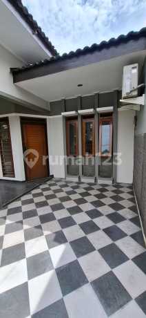 Dijual/disewakan Rumah Taman Holis Indah Siap Huni