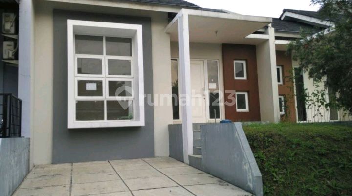 Dijual Rumah di Bawah Harga Pasaran Pakuan Hill Cluster Ravenia