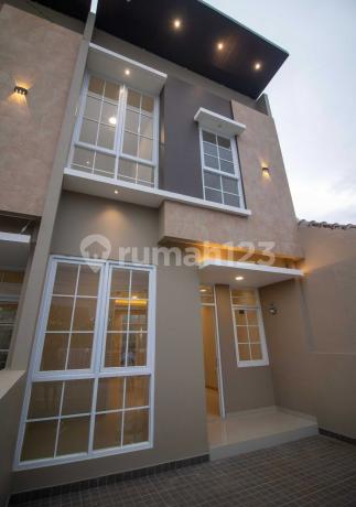 Rumah Antapani 1M an Lingkungan Asri (SHM) 