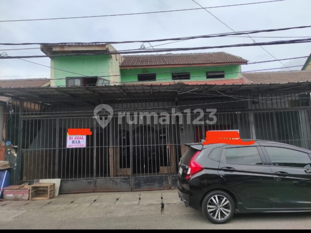 Di Jual Rumah dan Toko Siap Huni Di Jual Rumah dan Toko Siap Huni