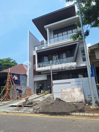 Rumah 3 Lantai Alam Hijau Citraland Dekat Kampus Ciputra Hospital Rumah 3 Lantai Alam Hijau Citraland Dekat Kampus Ciputra Hospital