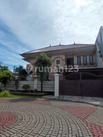 Rumah 2 Lantai Araya Surabaya Timur Hoek Siap Huni Murah