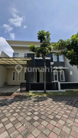 2-Story House Regency 21 Arif Rahman Hakim Merr
