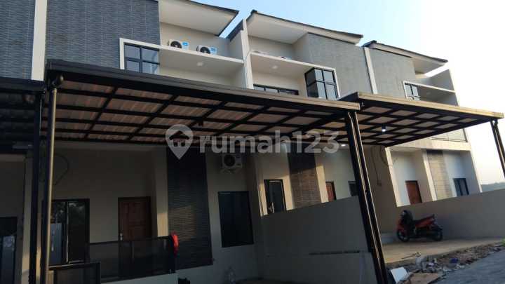 Rumah Mewah Berkwalitas Dekat Perumahan Elite Asri Sehuk Dan Nyaman