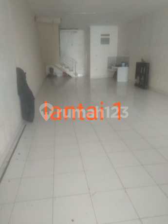 Jual Ruko di Kurdi 3Lantai Bagus Terawat