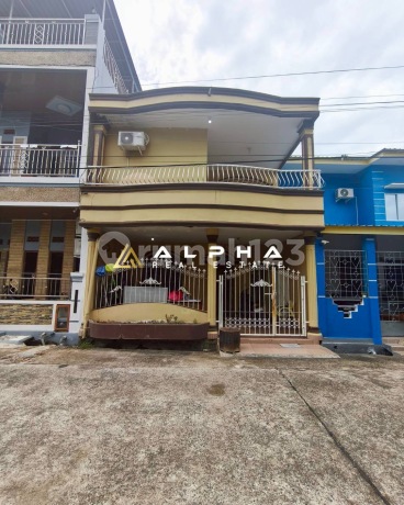 Rumah, 2 Lantai, SHM, Dekat Akses Pelabuhan, di Batam Centre,