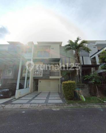 Rumah Butuh Minim Renovasi Furnished Batam Centre, Batam HGB