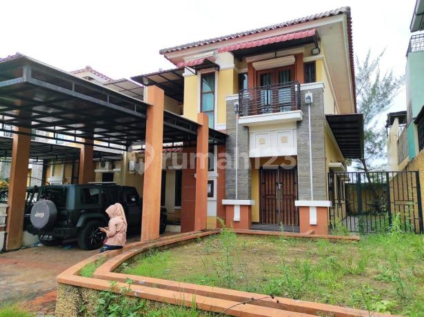 Dijual Rumah Hook Tengah Beverly Garden - Batam Center