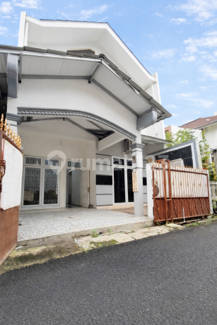 2-Storey House in Pondok Kelapa Taman Malaka - Flood-Free, SHM, Ready to Occupy, Close to Toll Road, KRL, LRT & Favorite Schools