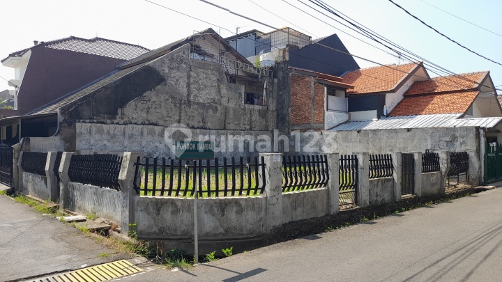 Dijual Tanah HOEK 180m²! 100% BEBAS BANJIR di Pondok Bambu Jakarta Timur, dengan lingkungan Asri, Aman, Nyaman, HGB, Jalan Lebar 3 mobil, Mudah Akses, Akses TOL 1.5 Km Dijual Tanah HOEK 180m²! 100% BEBAS BANJIR di Pondok Bambu Jakarta Timur, dengan lingkungan Asri, Aman, Nyaman, HGB, Jalan Lebar 3 mobil, Mudah Akses, Akses TOL 1.5 Km