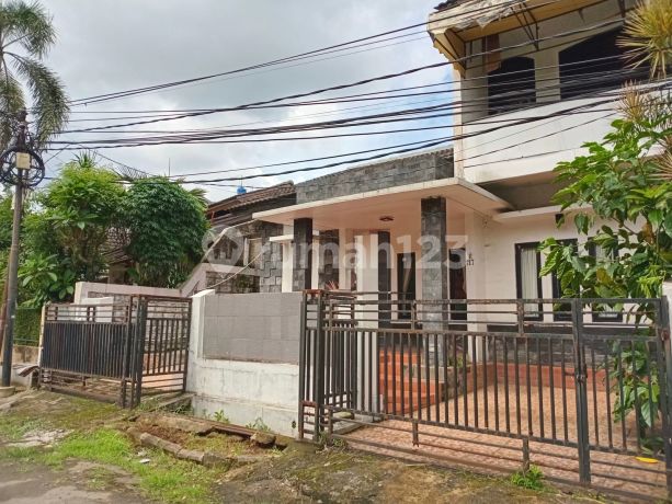 Siap Huni! Rumah Baru Minimalis 2 Lantai di Perumahan Lembah Cinere Indah. Akses 3 Mobil, 5 Menit ke Supermarket, Lingkungan Asri & Bebas Banjir Siap Huni! Rumah Baru Minimalis 2 Lantai di Perumahan Lembah Cinere Indah. Akses 3 Mobil, 5 Menit ke Supermarket, Lingkungan Asri & Bebas Banjir