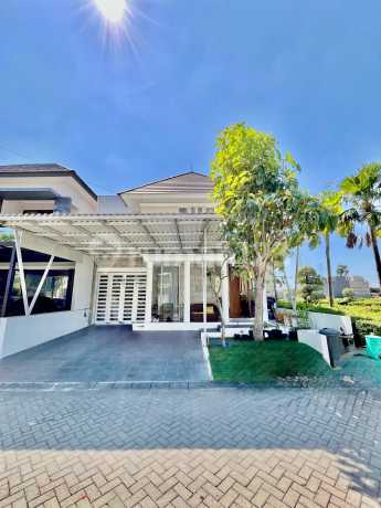 Dijual Rumah The Greenlake Citraland 4Kt Semi Furnished Wiyung Binus Dijual Rumah The Greenlake Citraland 4Kt Semi Furnished Wiyung Binus