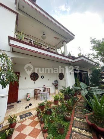 Big and Clean House Pertiwi Villa
