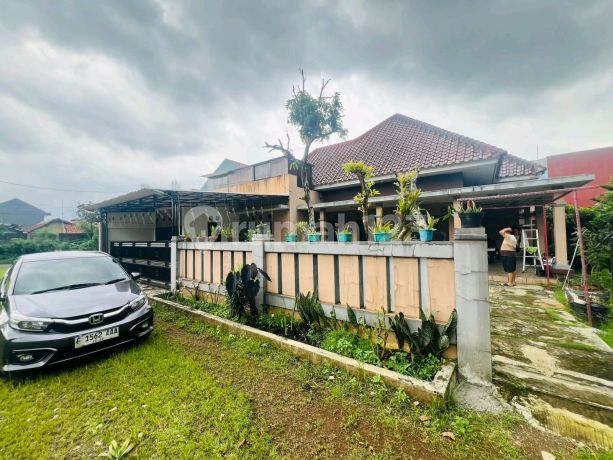 Dijual Rumah Tanah 400 Meter Di Komplek Bppb - Dekat Stasiun Bogor Dijual Rumah Tanah 400 Meter Di Komplek Bppb - Dekat Stasiun Bogor