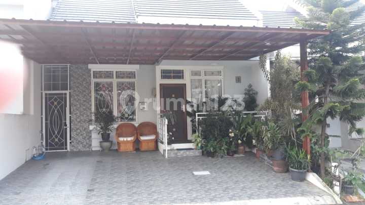 Rumah 2 Lantai dengan View Gunung Depan Belakang di Cluster Terrace Hill