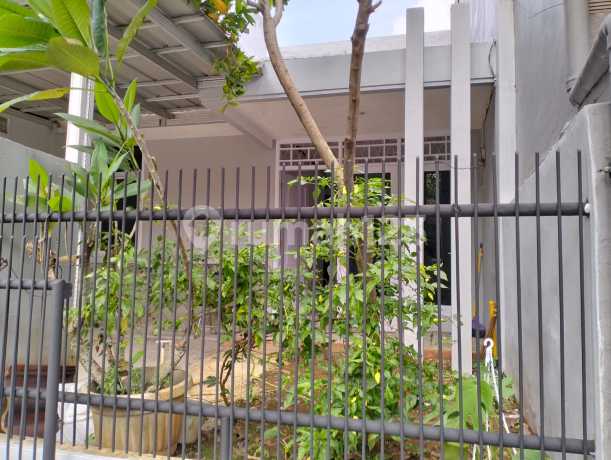 House at Villa Bogor Indah 2 with SHM, North Bogor, Bogor