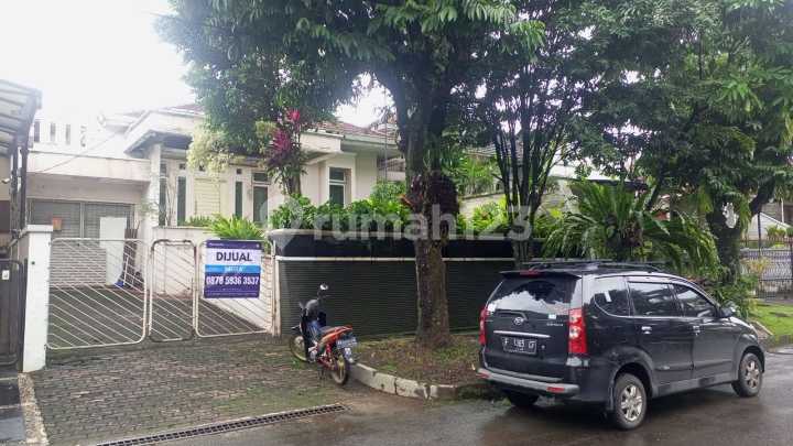 Rumah di Villa Duta Bogor Pinggir Jalan Utama