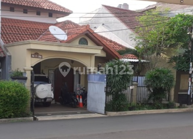 Rumah 2 Lantai Pamulang Dekat Unpam Siap Huni