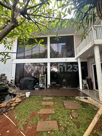 Rumah Dipesanggrahan Green Permata Residance Jakarta Selatan