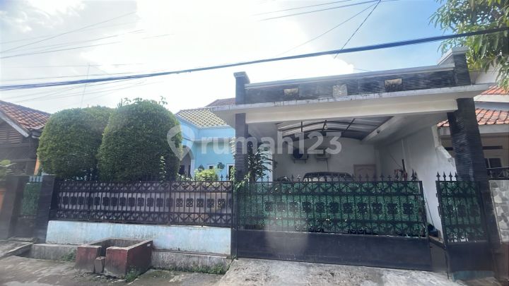 Rumah Asri 2 Lantai, Rapi Nyaman Strategis, Cimanggu Barata Bogor Rumah Asri 2 Lantai, Rapi Nyaman Strategis, Cimanggu Barata Bogor