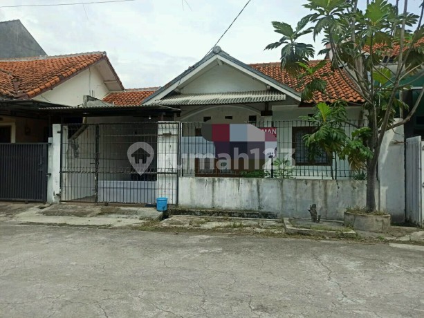 Rumah Asri di Griya Mitra Posindo Cibiru Bandung Rumah Asri di Griya Mitra Posindo Cibiru Bandung