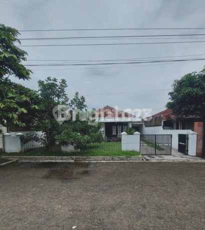 Rumah 1 Lantai Dengan Halaman Luas Di Laladon Rumah 1 Lantai Dengan Halaman Luas Di Laladon