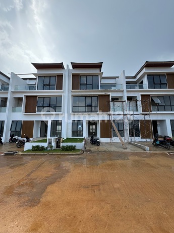 Rumah 3 Lantai Murah 