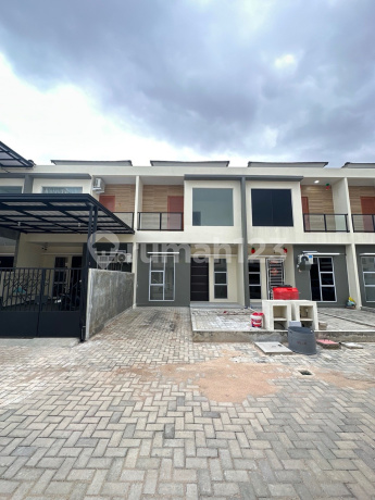 Dijual Cepat ‼️Rumah Golden Bci - Bengkong(Harga Jual 930Jt Nego)Type 90/82,5M2 (5.5X15) Dijual Cepat ‼️Rumah Golden Bci - Bengkong(Harga Jual 930Jt Nego)Type 90/82,5M2 (5.5X15)