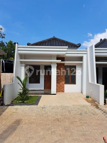 Rumah Baru 1 Lantai Siap Huni Banyumanik Rumah Baru 1 Lantai Siap Huni Banyumanik