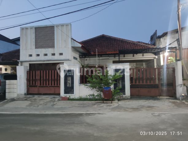 Rumah Classic Luas Di Ngaliyan Semarang Barat