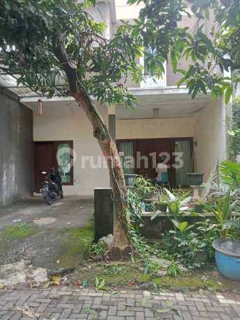 Rumah Second 2 Lantai Di Perumahan Tembalang