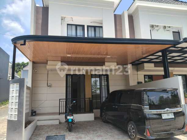 Dijual Rumah Bagus 2 Lantai Semi Furnished Grafika Banyumanik Dijual Rumah Bagus 2 Lantai Semi Furnished Grafika Banyumanik