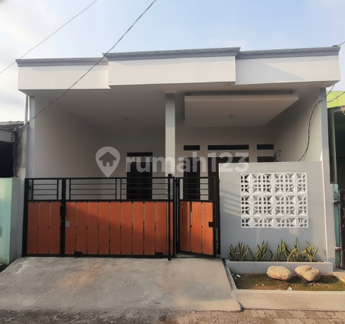 Rumah Take over murah di villa gading harapan 1