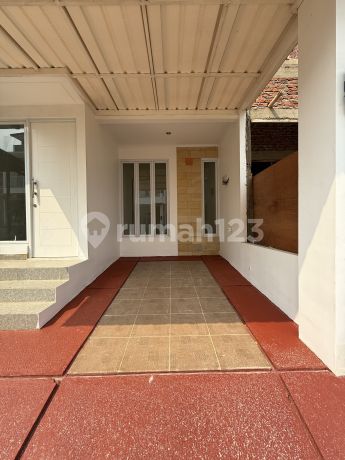 Ada Rumah 2 Lantai Strategis Dekat Walikota Dan Unpam