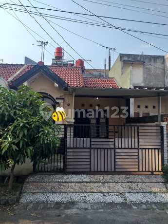 DISEWAKAN / DIJUAL RUMAH DI PERUM DUTA BUMI 3 HARAPAN INDAH BEKASI