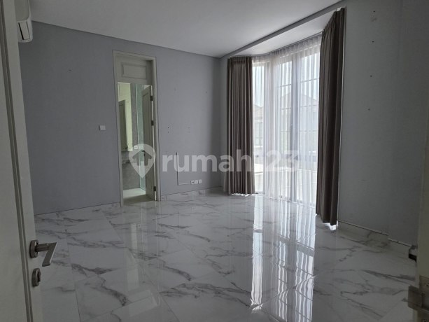 Dijual Rumah di Aruba Villa Pakuwon City Dijual Rumah di Aruba Villa Pakuwon City