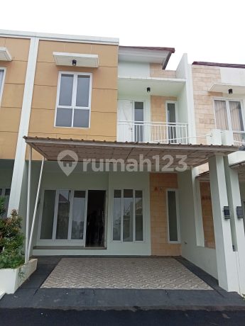 Rumah 2 Lantai Harga Murah Dekat Unpam 2